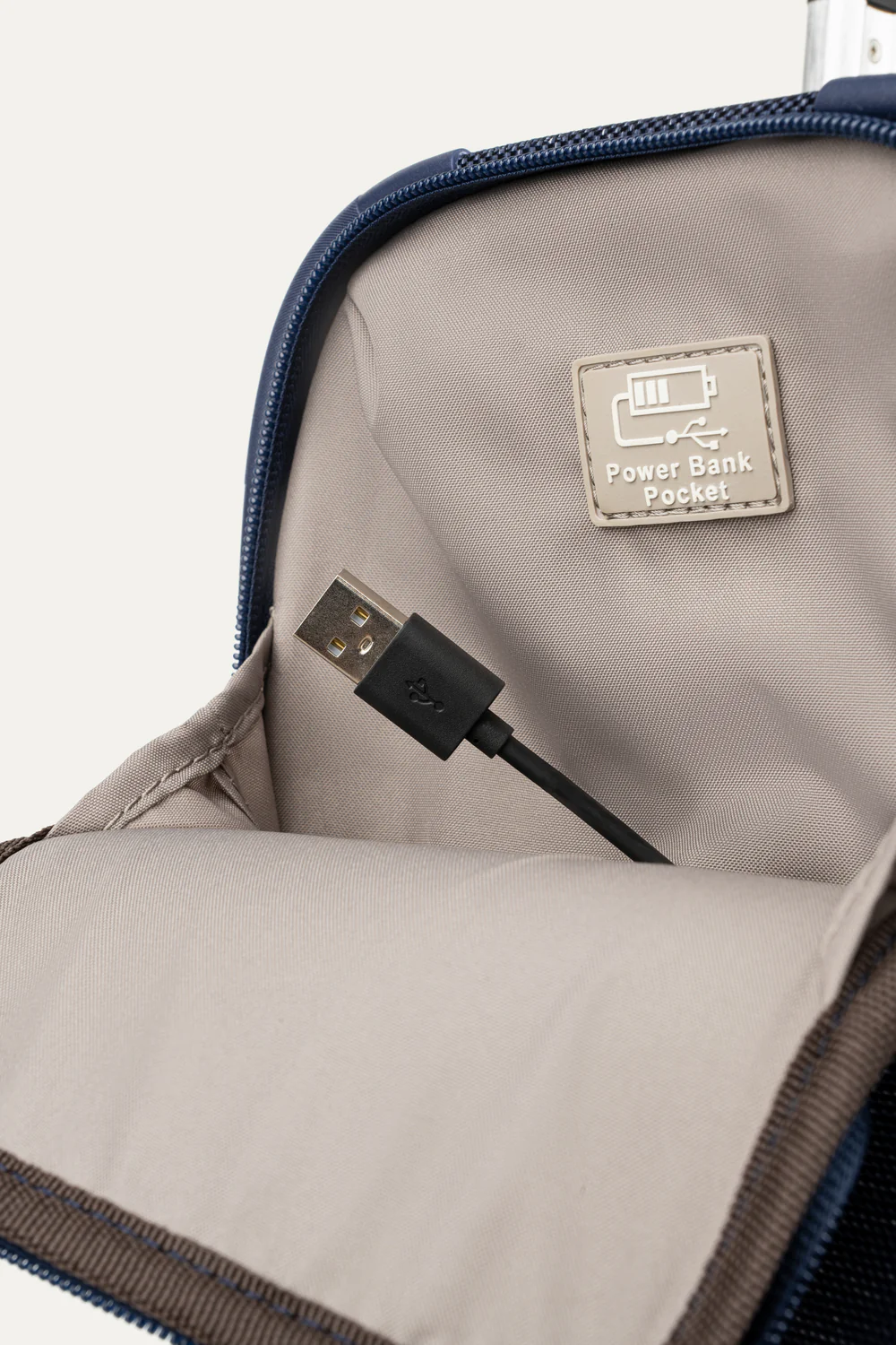 Platinum® Elite 22” Expandable Carry-On Rollaboard - Image 15