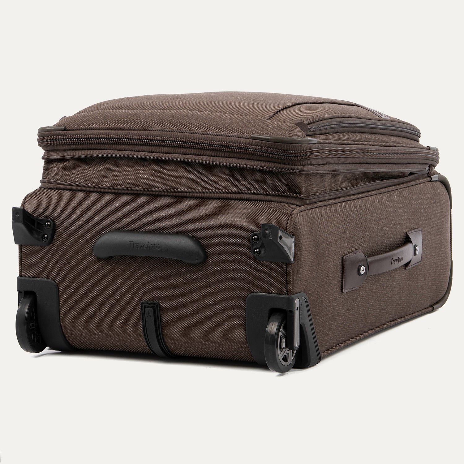 Platinum® Elite 22” Expandable Carry-On Rollaboard - Image 35