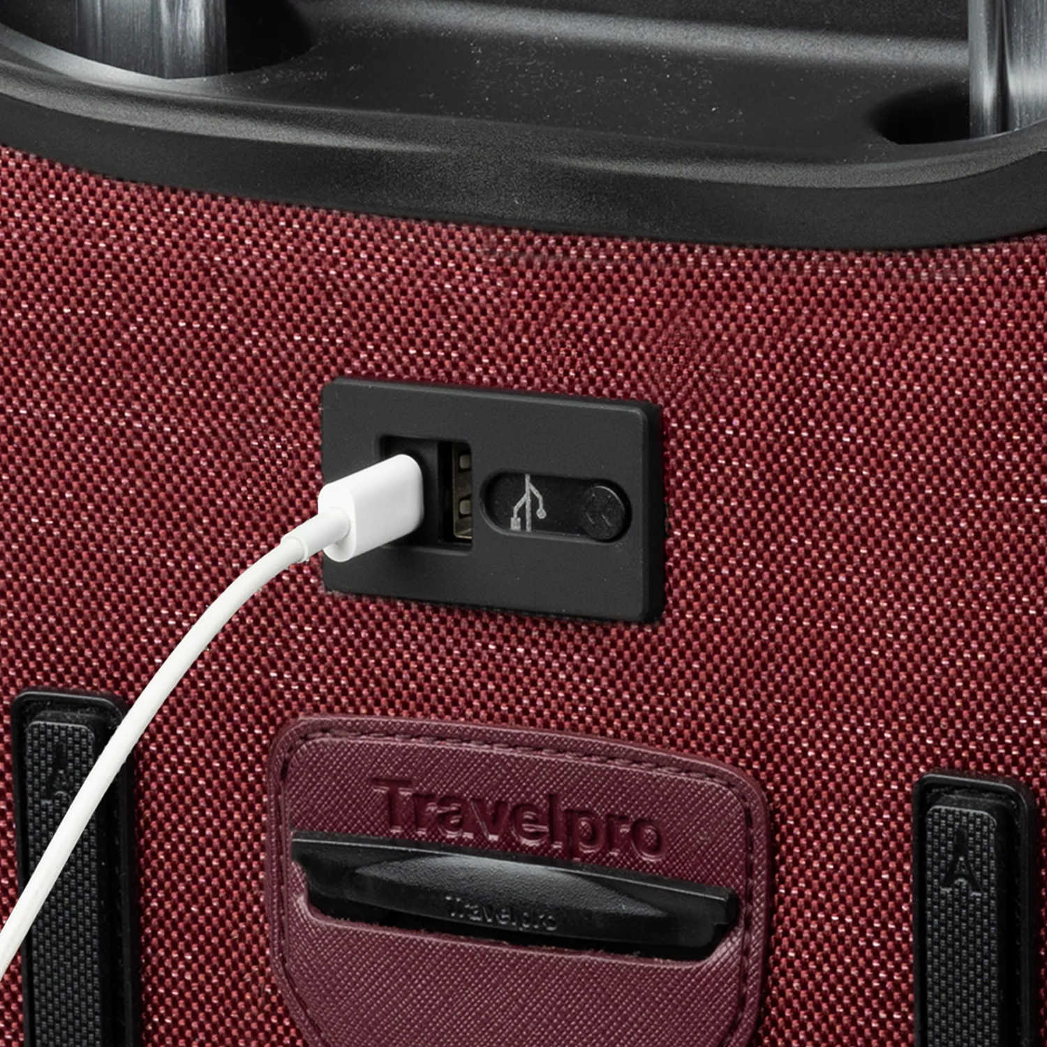 Platinum® Elite International Expandable Carry-On Spinner - Image 5