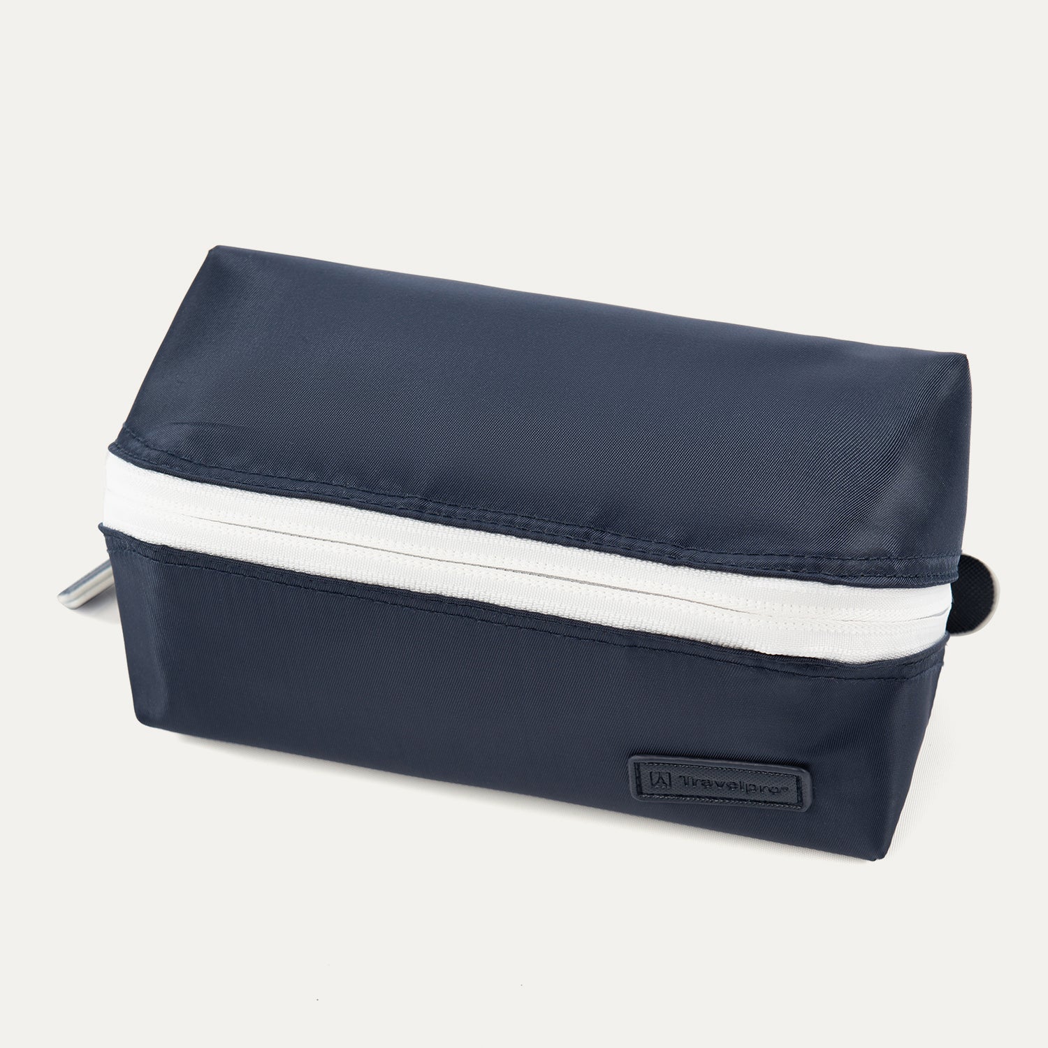 Travelpro® Essentials™ MaxAccess Cubes™ Large Organizer - Image 7
