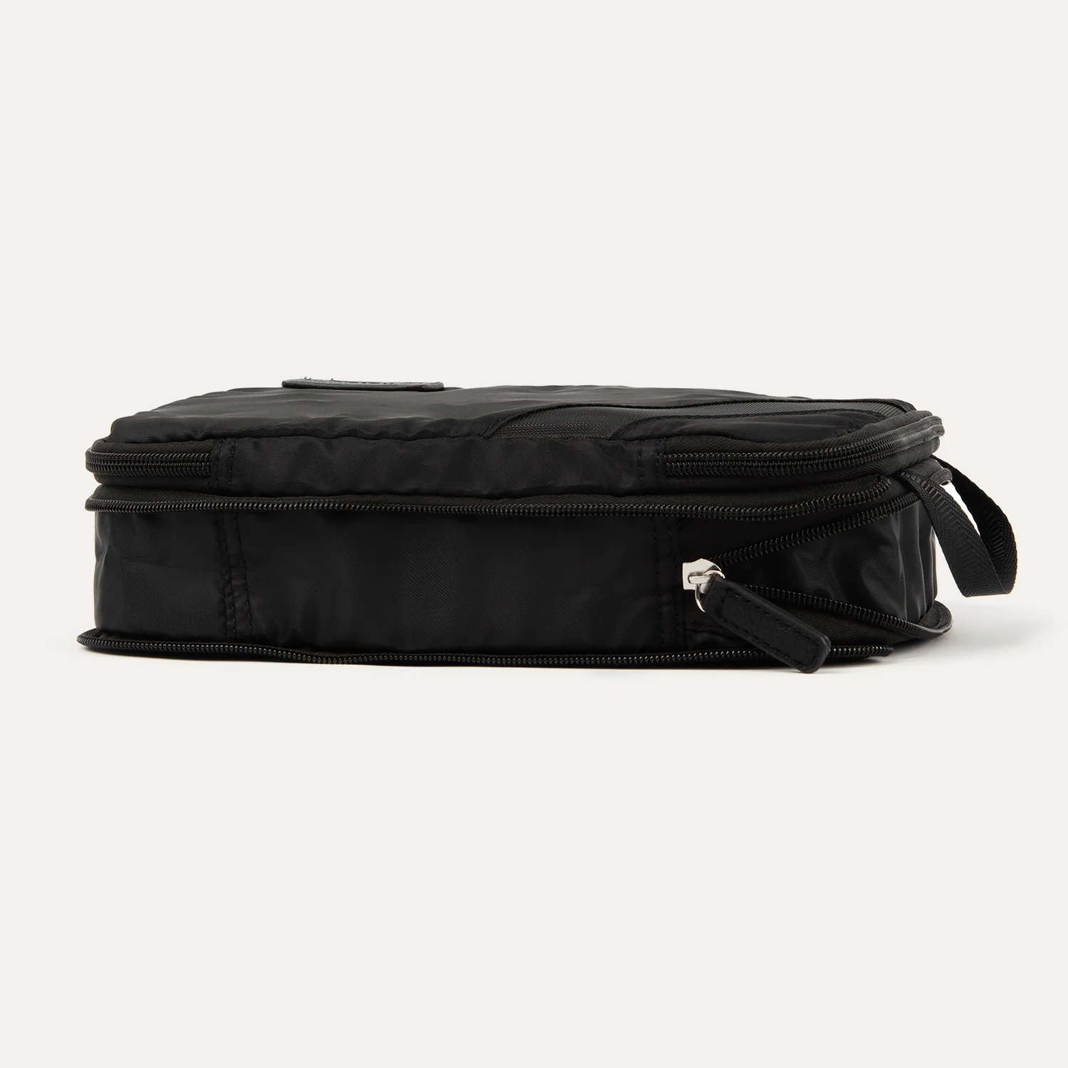 Travelpro® Essentials™ Medium Expandable/Compressible Packing Cube - Image 3