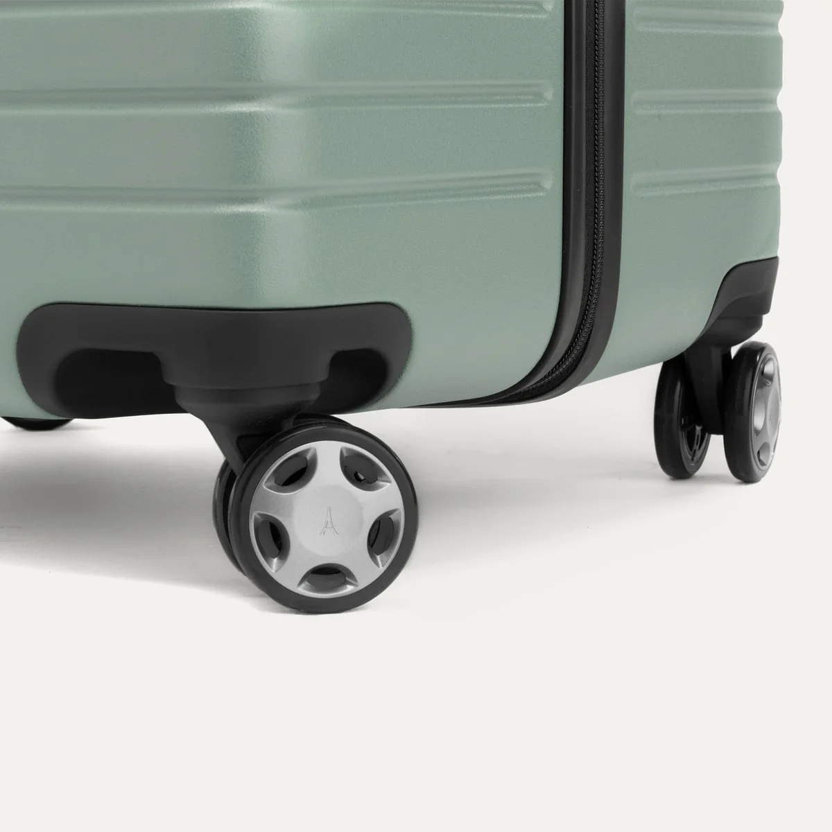 Travelpro® x Travel + Leisure® Large Check-In Trunk Spinner - Image 16