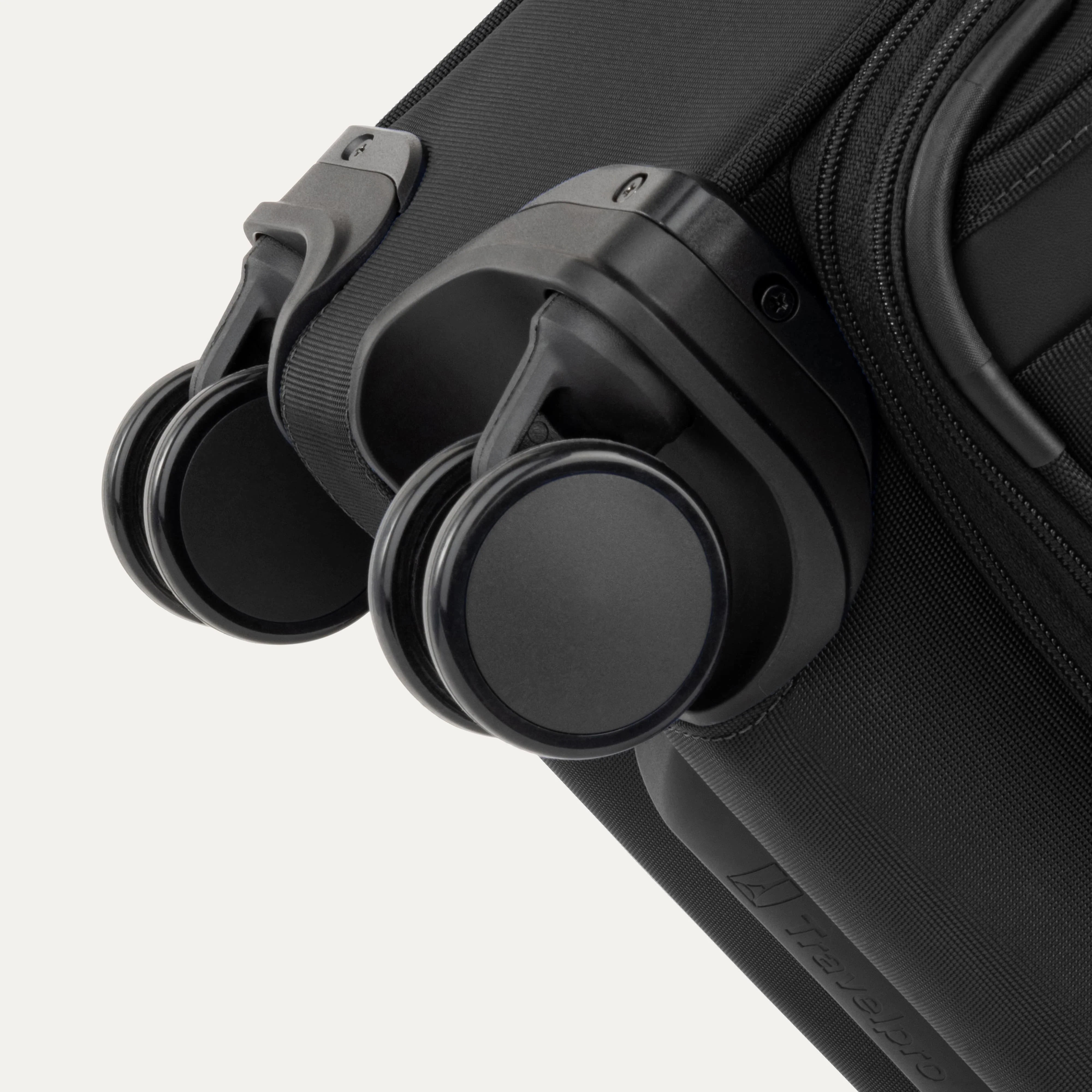 VersaPack®+ Carry-On Spinner - Image 7