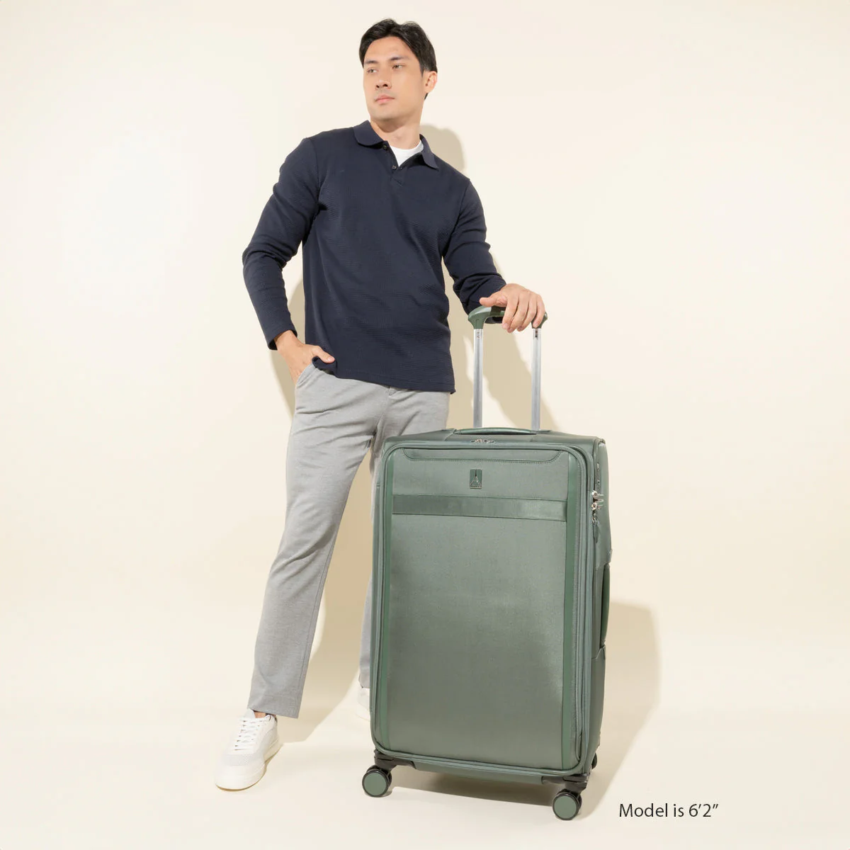 VersaPack®+ Large Check-In Spinner - Image 18