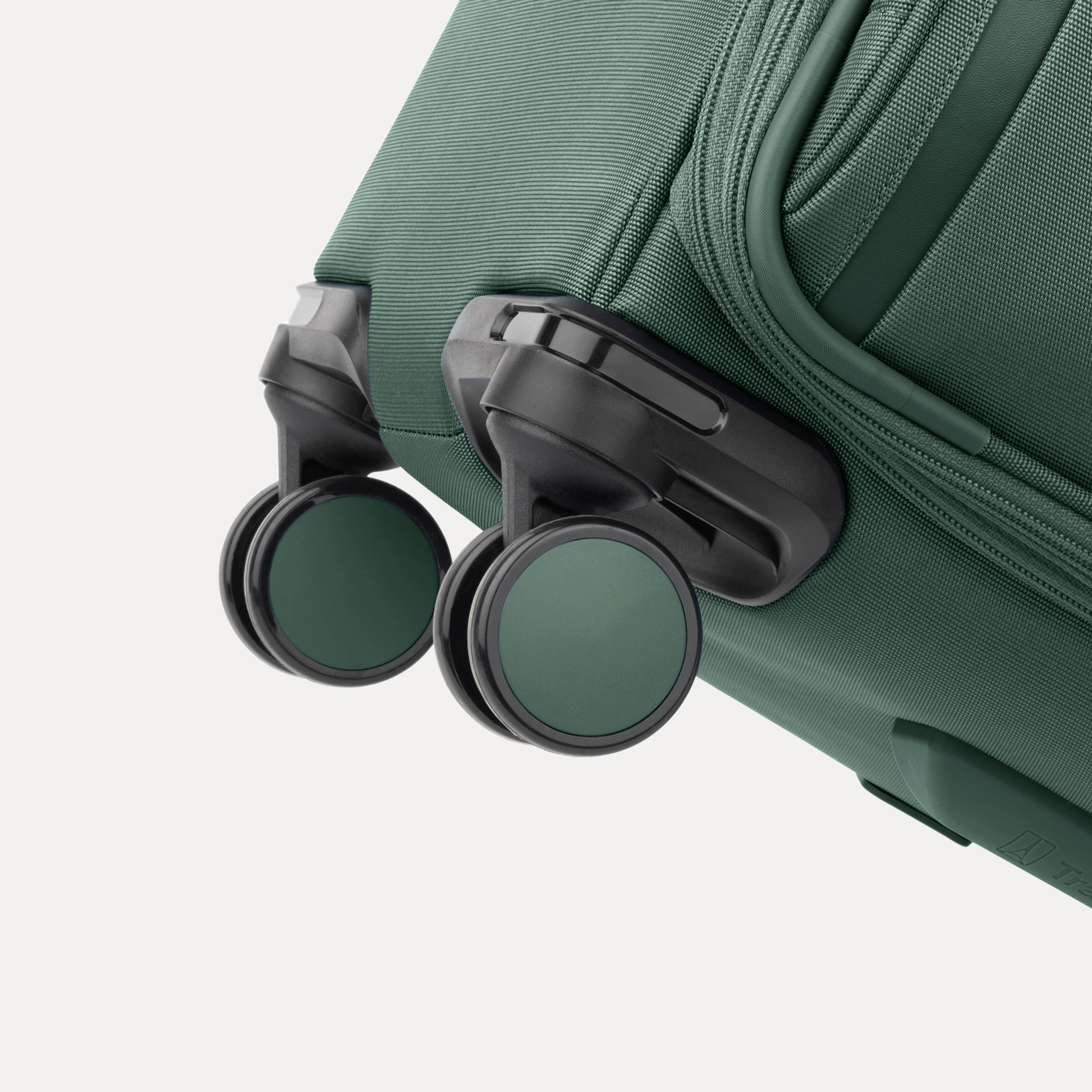 VersaPack®+ Medium Check-In Spinner - Image 22