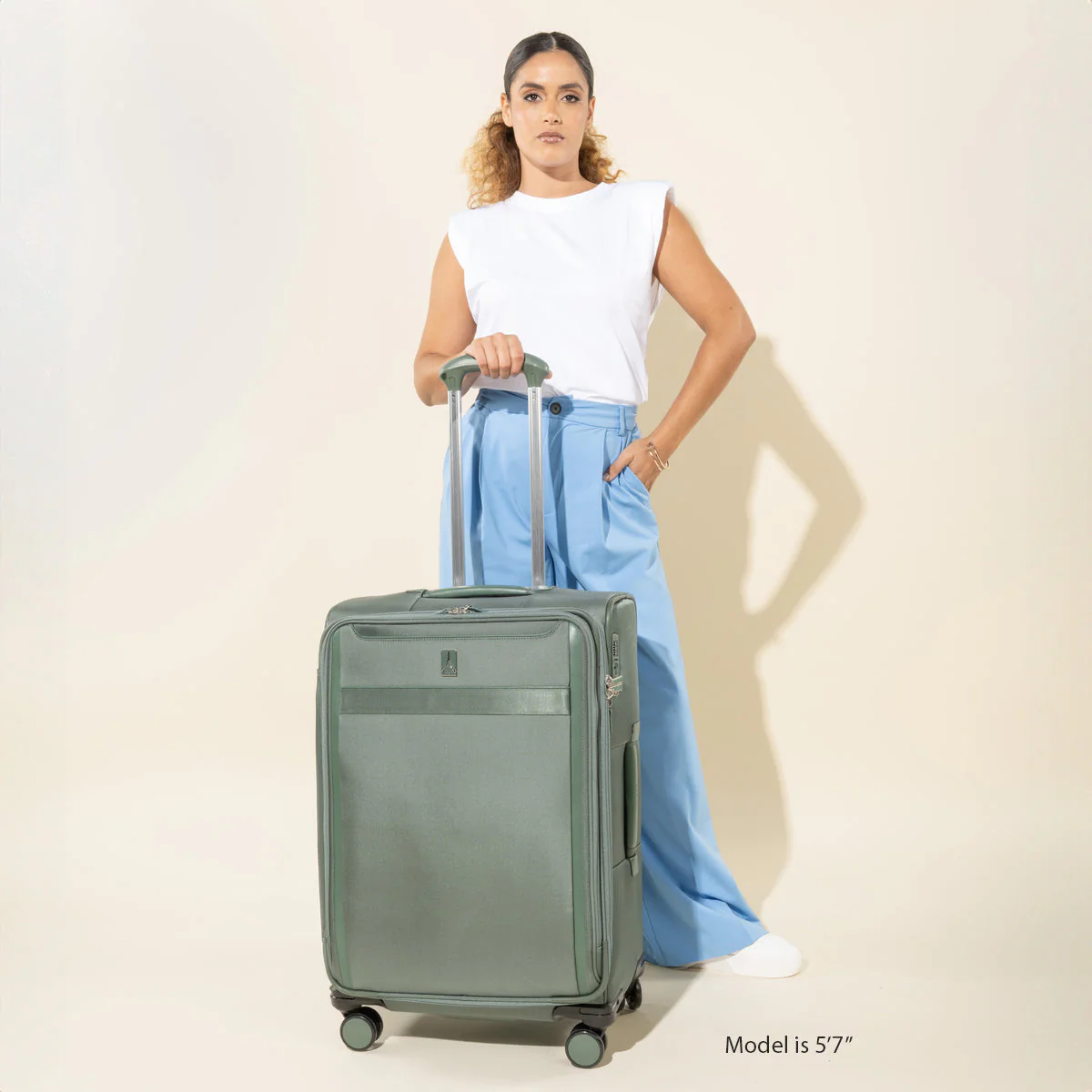 VersaPack®+ Medium Check-In Spinner - Image 5