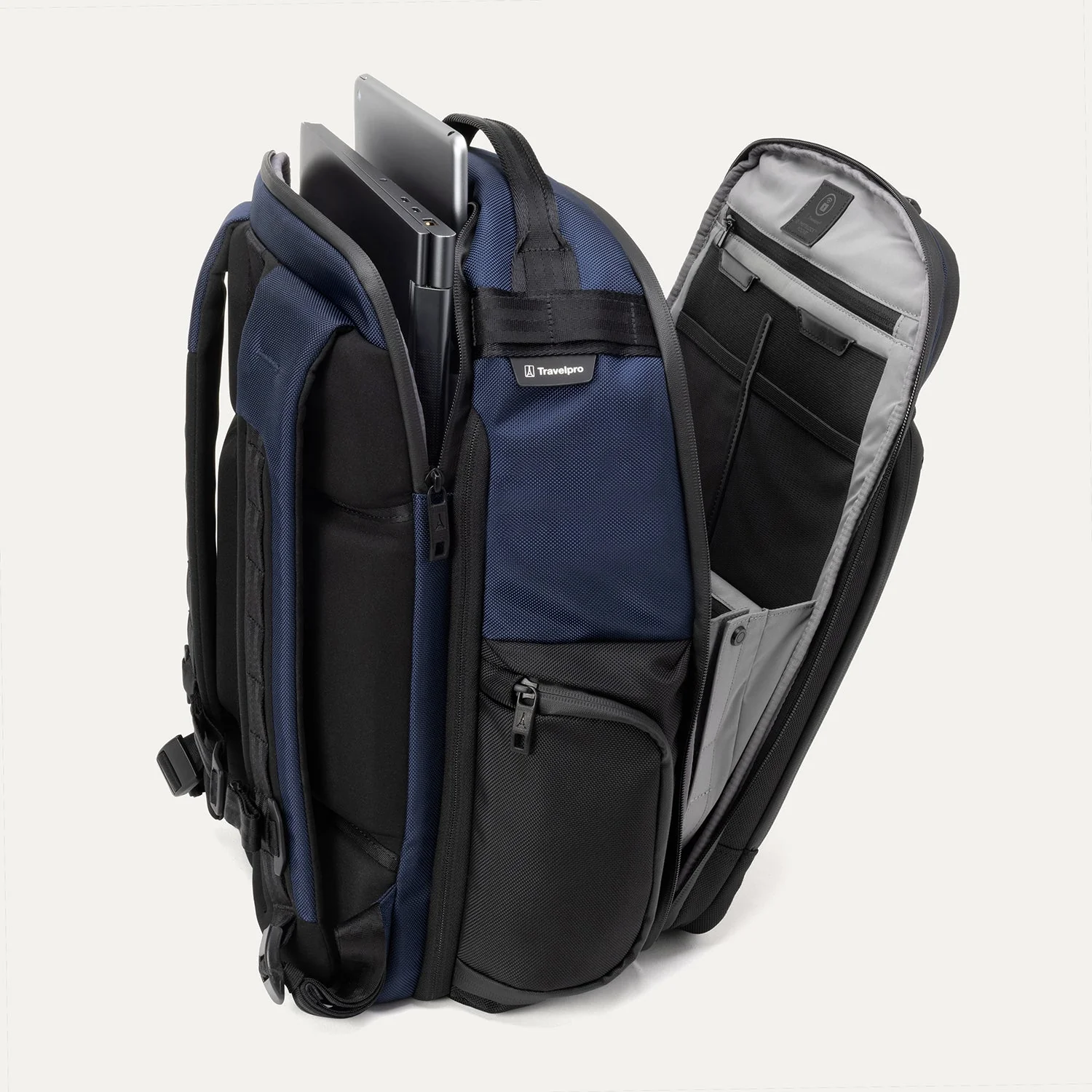 Versapack+ Medium Check-in Spinner / Travelpro® Altitude™ Large Backpack Set - Image 6